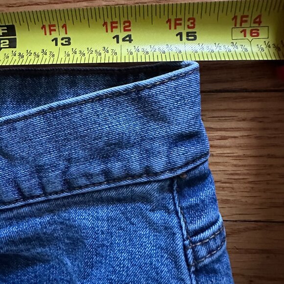 Lauren Ralph Lauren Women's Classic Straight Stretch Jeans - EUC, Size 10 - Picture 8 of 8